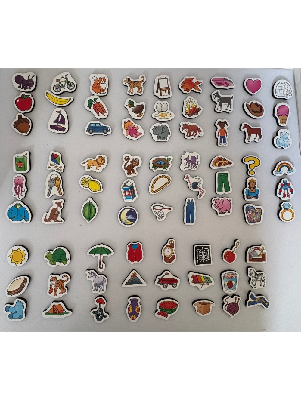 Magnetic alphabet sounds